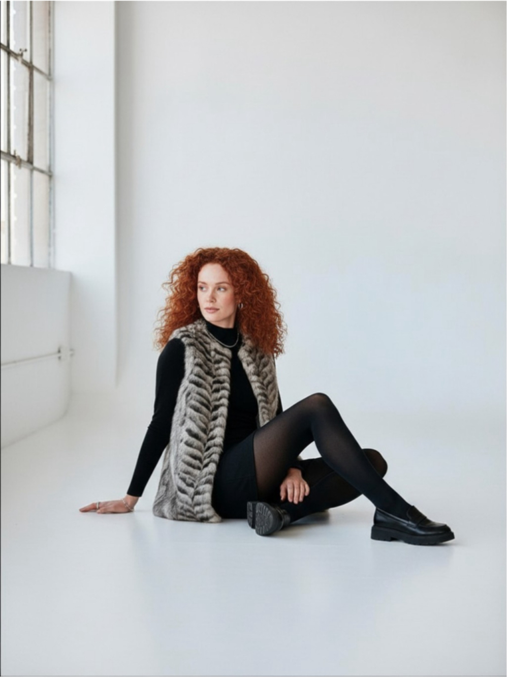 Daytrip Faux Fur Vest Gray Black White XS